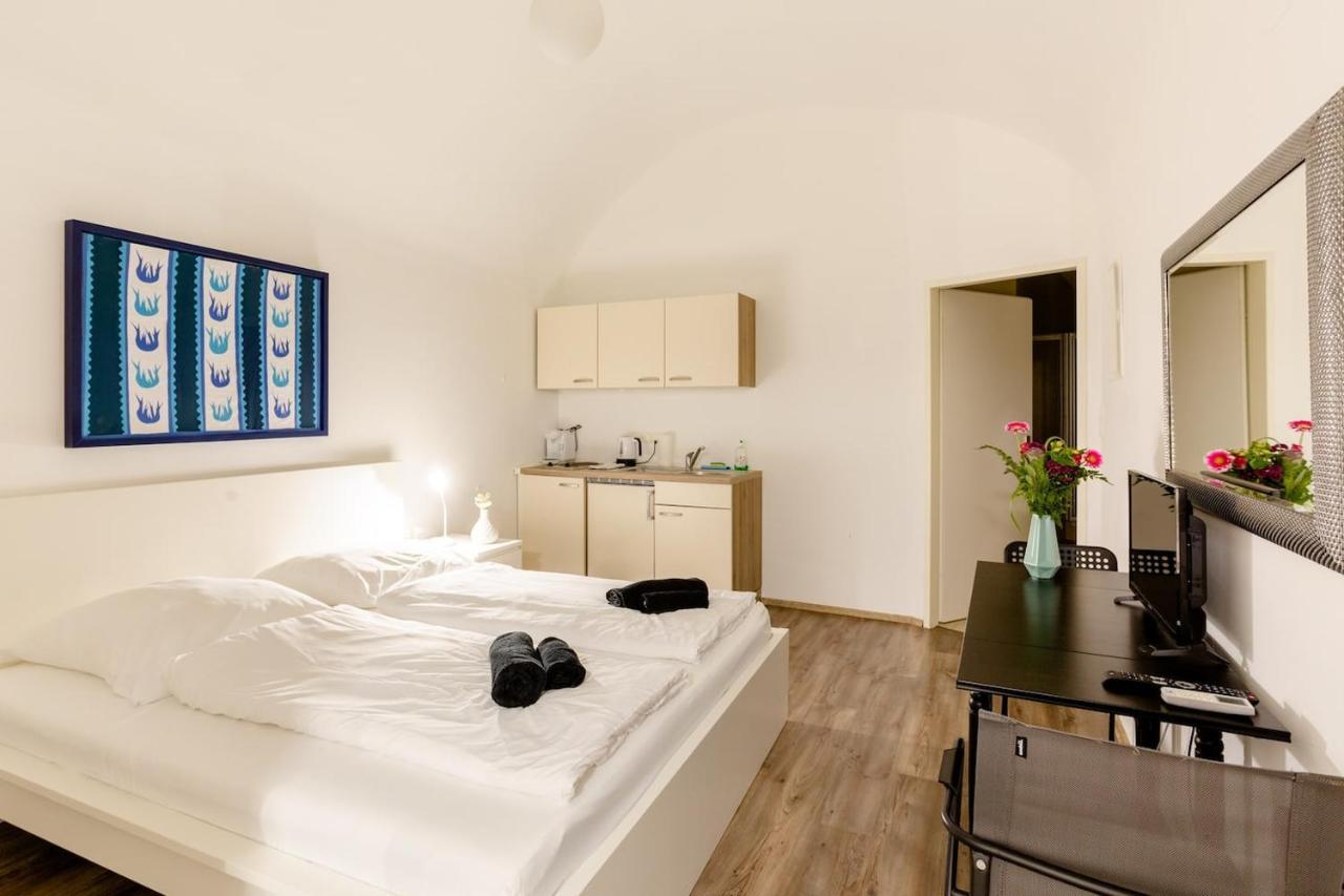 Air Condition I All Sights In Walking Distance I 201 Mbit Wifi Wien Eksteriør billede
